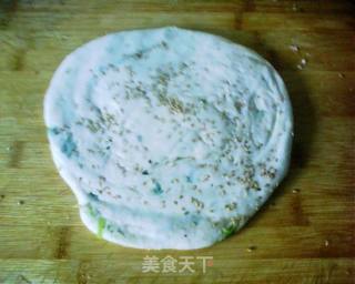 芝麻葱油饼的做法步骤：7