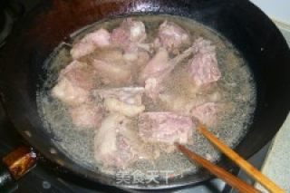 红烧鹅肉的做法步骤：3