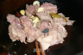 红烧鹅肉的做法步骤：6
