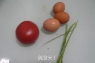 番茄炒鸡蛋的做法步骤：1