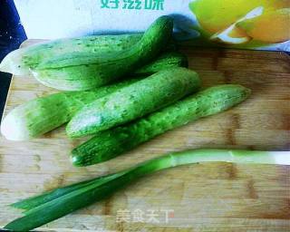 素炒瓜条的做法步骤：1