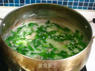 菠菜猪肝粥的做法步骤：7