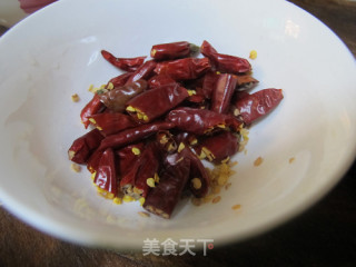 韭菜花炒香干的做法步骤：4