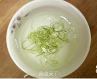 油炸油豆腐的做法步骤：2