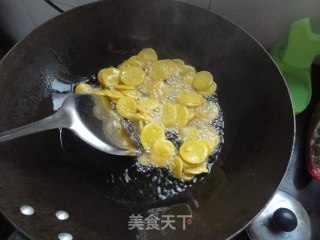 好吃的家常菜----金玉豆饼的做法步骤：2