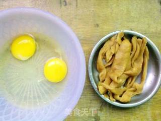 营养快速早餐【菜脯炒蛋饼】的做法步骤：1