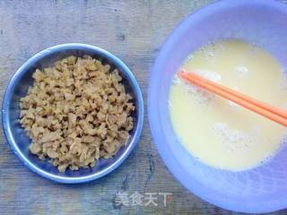 营养快速早餐【菜脯炒蛋饼】的做法步骤：2