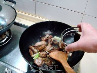 【徽菜】――“芜湖糖醋排骨”的做法步骤：4