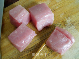 糖醋里脊的做法步骤：2