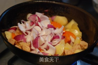 素菜咖喱饭的做法步骤：4
