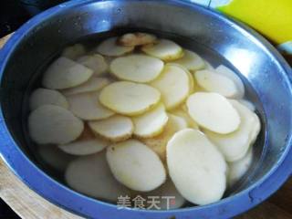 烧烤味炸薯片的做法步骤：2