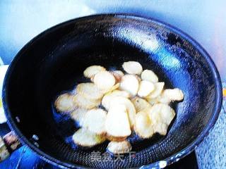 烧烤味炸薯片的做法步骤：5