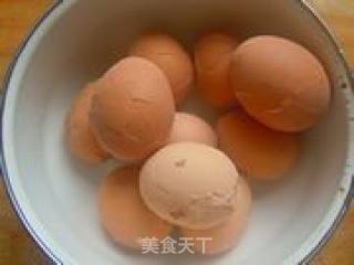 简单制作茶蛋的做法步骤：4