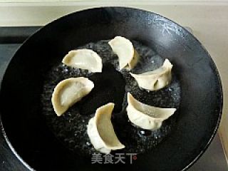 【徽菜】---鸡蛋锅贴的做法步骤：10