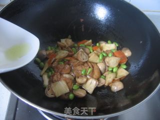 【徽菜】葱油草菇的做法步骤：11
