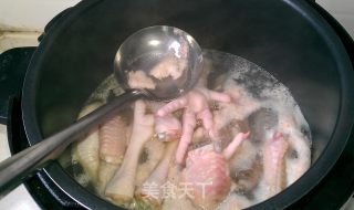 卤鸡爪鸡翅的做法步骤：4