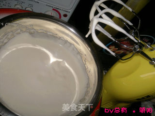 超级美味的果酱蛋糕卷的做法步骤：3