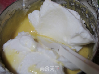 基础戚风蛋糕的做法步骤：11