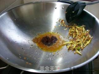 十分钟炒饭十分好吃@@开胃麻辣炒饭的做法步骤：3