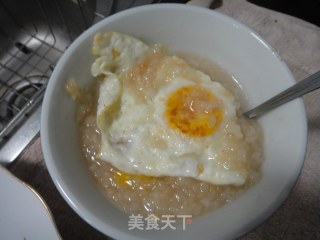 阴米蛋粥的做法步骤：8