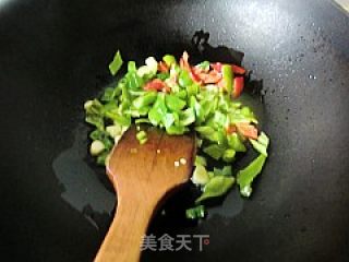 【徽菜】---青椒炒臭豆腐的做法步骤：6