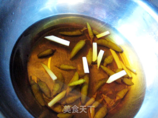 泡椒凤爪的做法步骤：7