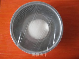 小点心--豆沙花生早餐包的做法步骤：2