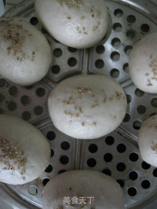 小点心--豆沙花生早餐包的做法步骤：5