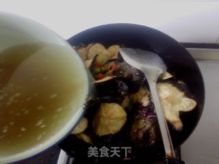 炖茄子把的做法步骤：6