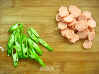 很小资的一款早餐【花开蛋饼】的做法步骤：2