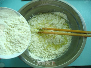 很小资的一款早餐【花开蛋饼】的做法步骤：4