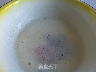 失败的电饭锅蜂蜜枸杞蛋糕 变成派了~的做法步骤：9