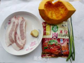 粉蒸肉的做法步骤：1