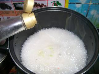 鲫鱼木耳汤的做法步骤：4