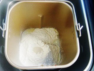 奶油吉士卷的做法步骤：1
