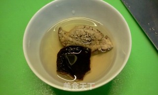 清蒸金古魚的做法步骤：2