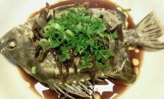 清蒸金古魚的做法步骤：10
