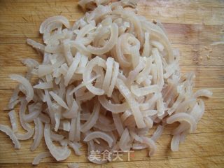 夏日里的爽口美容菜—水晶肉皮冻的做法步骤：6