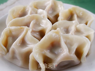【私房江南鲜】：猪肉芹菜莲藕饺子的做法步骤：9