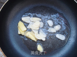 老少皆宜美味蒸菜---粉蒸田鸡的做法步骤：3