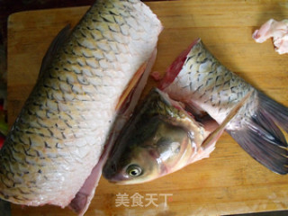 超详细版人气美食·酸菜鱼的做法步骤：2