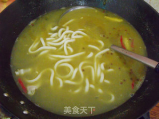 超详细版人气美食·酸菜鱼的做法步骤：13