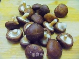 【浙菜】香菇青菜的做法步骤：3