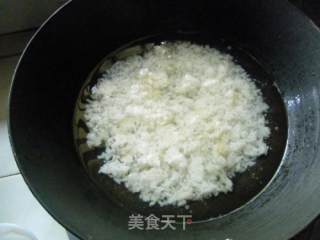 蛋花红糖泡饭的做法步骤：2