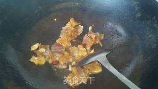 咸肉炒卷心菜的做法步骤：5
