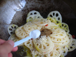 酸辣炝莲菜的做法步骤：9
