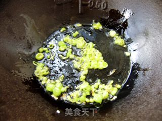 家常小炒----蚝油生菜的做法步骤：2