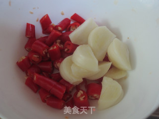 鸡丁焖QQ面的做法步骤：3