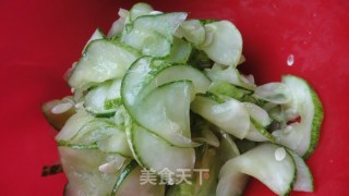 儿时的记忆------辣椒炒黄瓜的做法步骤：3