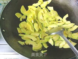 蒜蓉小南瓜的做法步骤：3